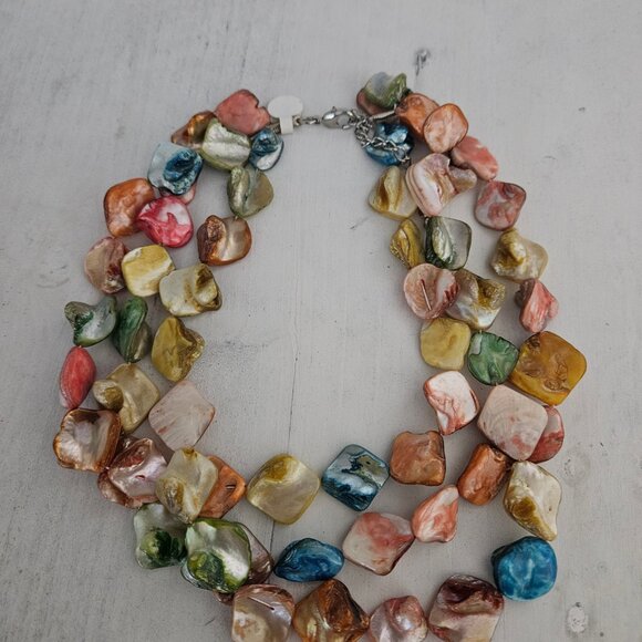 Fashion Pastel color Shell multi Layer Shell Beach Necklace - Picture 3 of 4